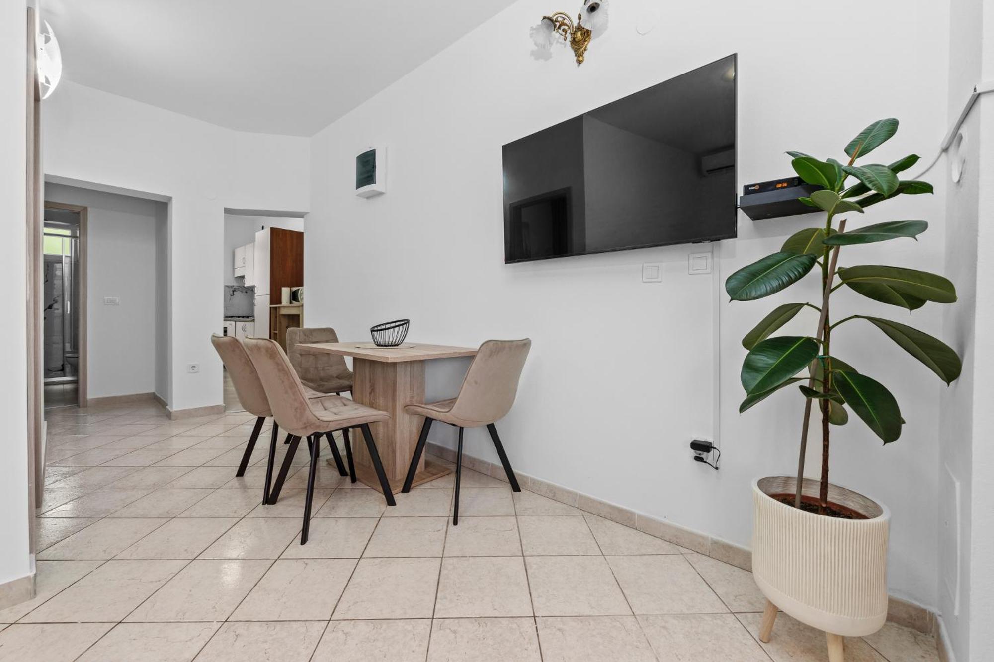 Šišan New Apartment Lejla מראה חיצוני תמונה