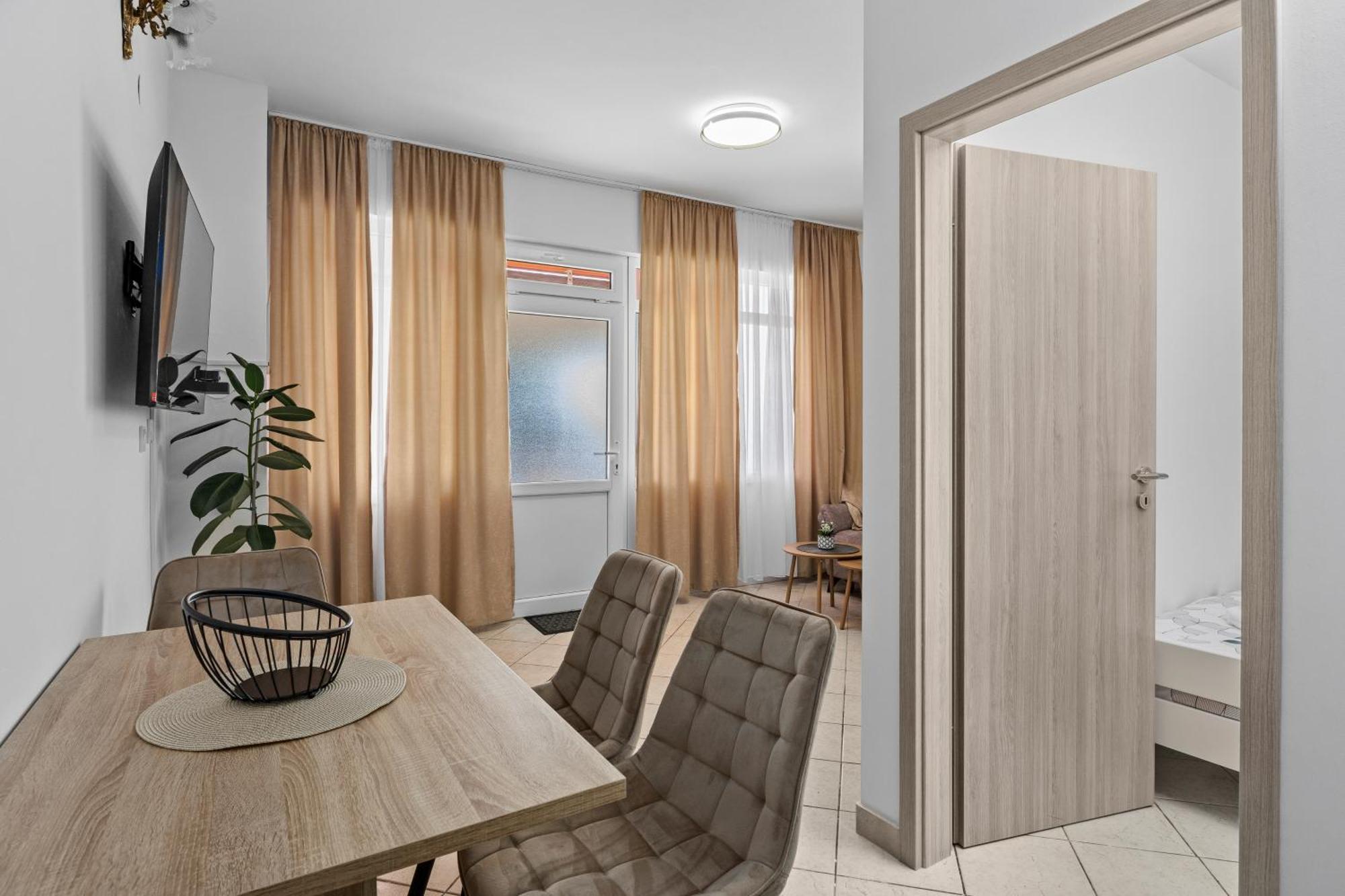 Šišan New Apartment Lejla מראה חיצוני תמונה